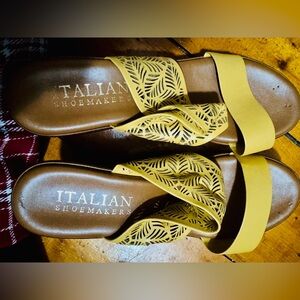 Italian Shoemakers Mustard Leaf-Pattern Sandals